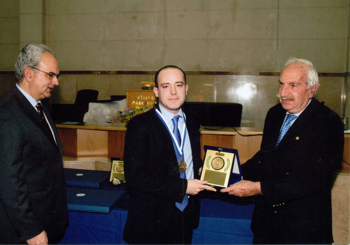 Τελετή απονομής Βραβείων Ευποιίας Φ.Α.Α.Θ.  Αίθουσα Διαλέξεων Εταιρείας Μακεδονικών Σπουδών, 20.01.2012  