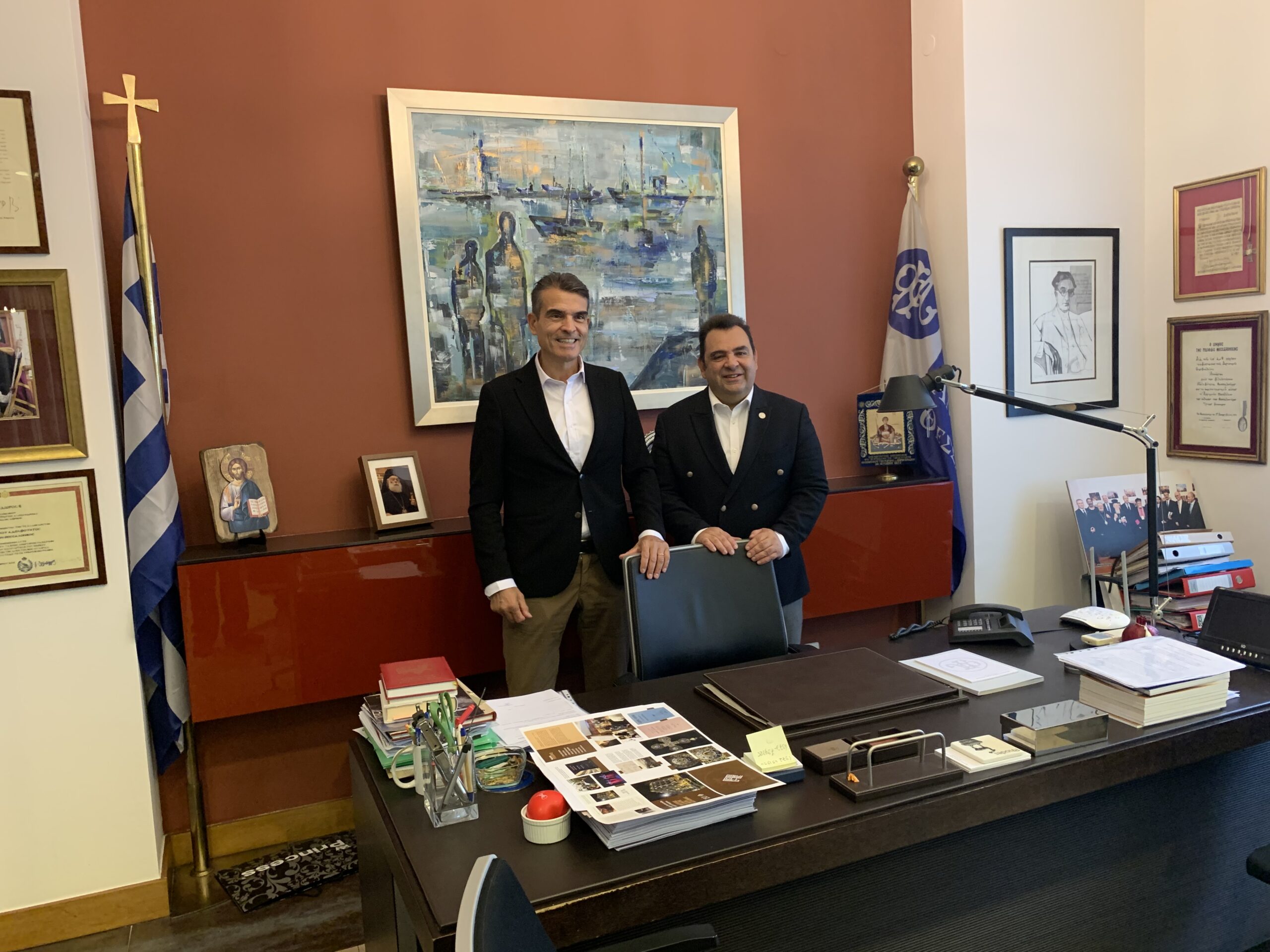 Συνάντηση του Προέδρου της Φ.Α.Α.Θ. με τον βουλευτή Α΄ Θεσσαλονίκης Δημήτρη Κούβελα_Παρασκευή 10 Οκτωβρίου 2025_Γραφεία Φ.Α.Α.Θ.